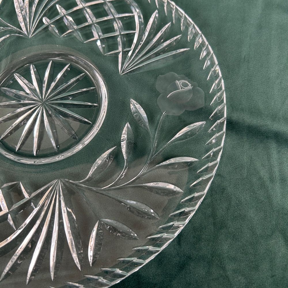 Vintage Crystal Glass Starburst Rose Budd Serving Plate Cheese Plate